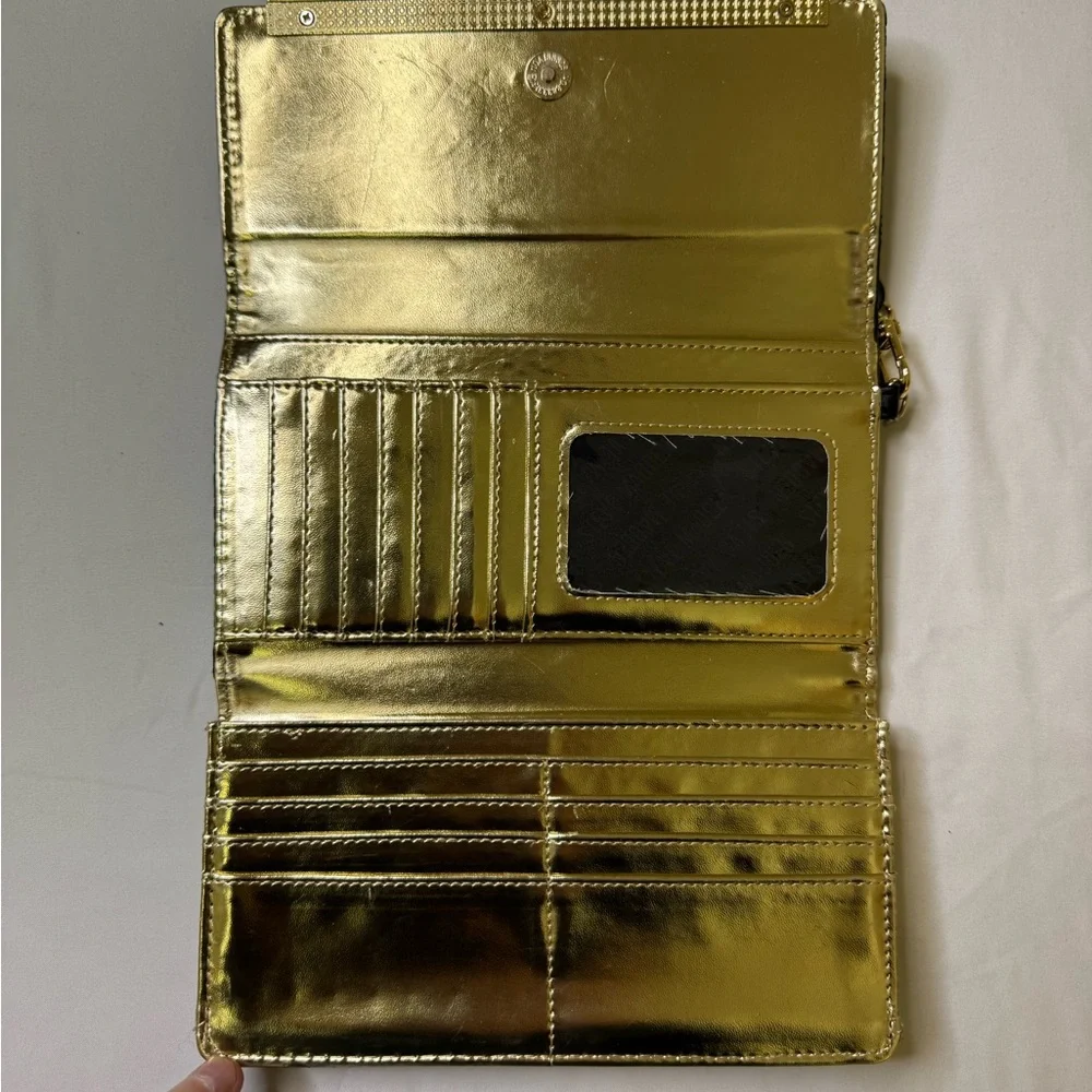 Steve Madden Floral‎ Embossed Logo Wristlet Wallet Clutch Black/Gold